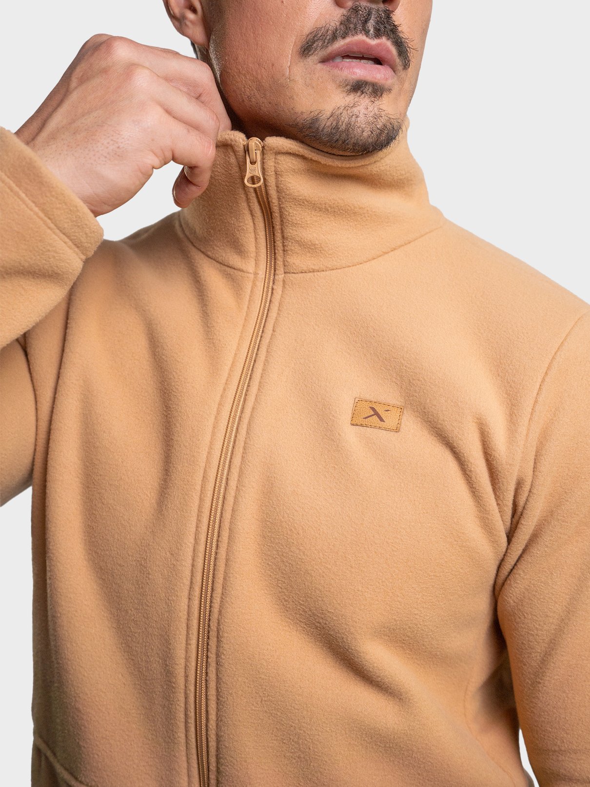 x casaco fleece masculino com bolso thermo soft solar extreme uv bege gola